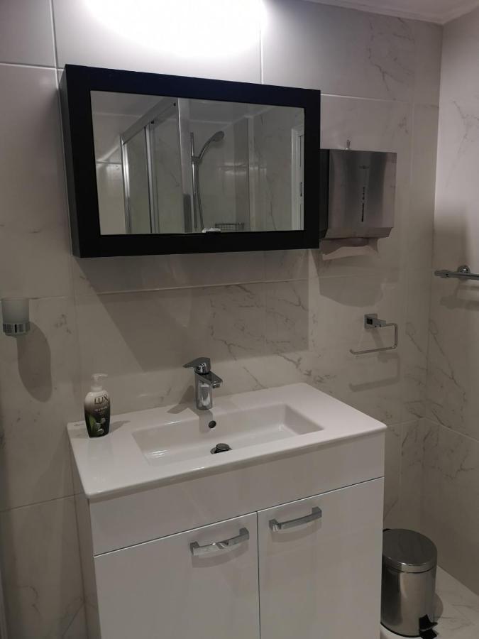 Kalidonia Residence Suite Nicosia , Spacious 2 Bedroom Suite With Office Exterior photo