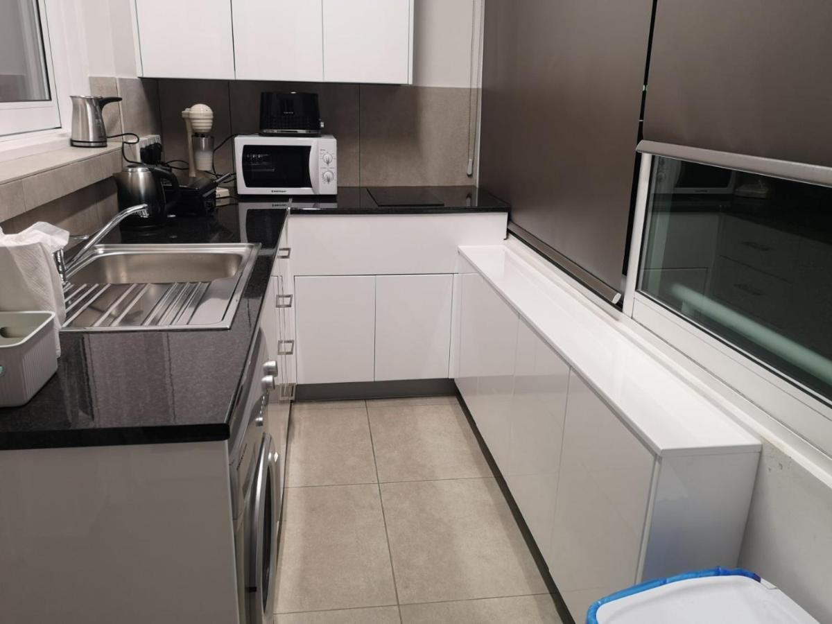 Kalidonia Residence Suite Nicosia , Spacious 2 Bedroom Suite With Office Exterior photo